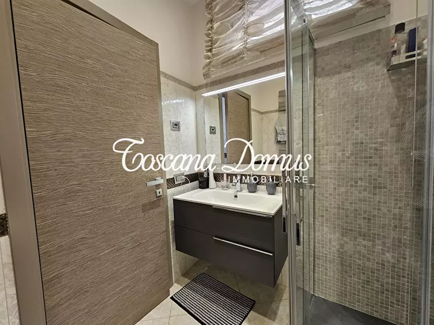 Immagine 31 di Appartamento in vendita  a Siena