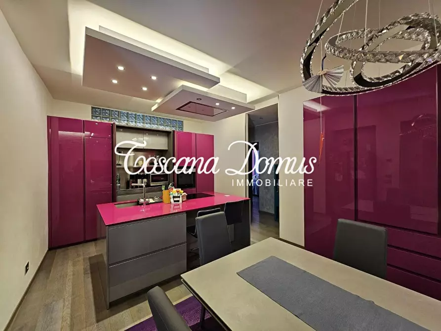 Immagine 9 di Appartamento in vendita  a Siena