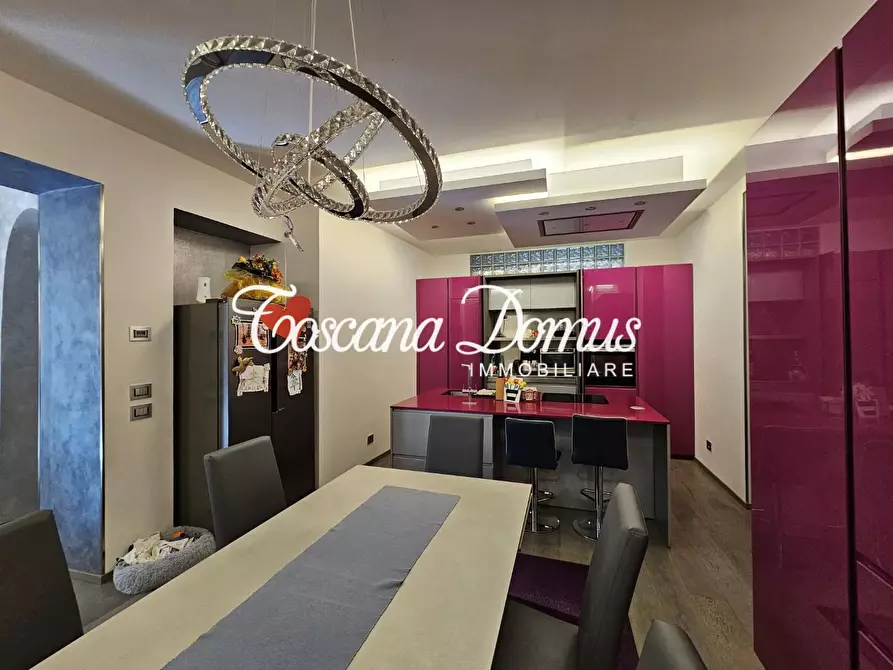 Immagine 8 di Appartamento in vendita  a Siena