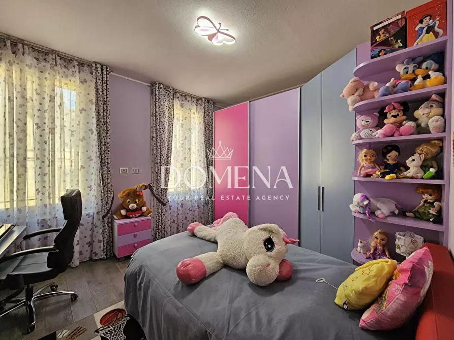 Immagine 24 di Appartamento in vendita  a Siena