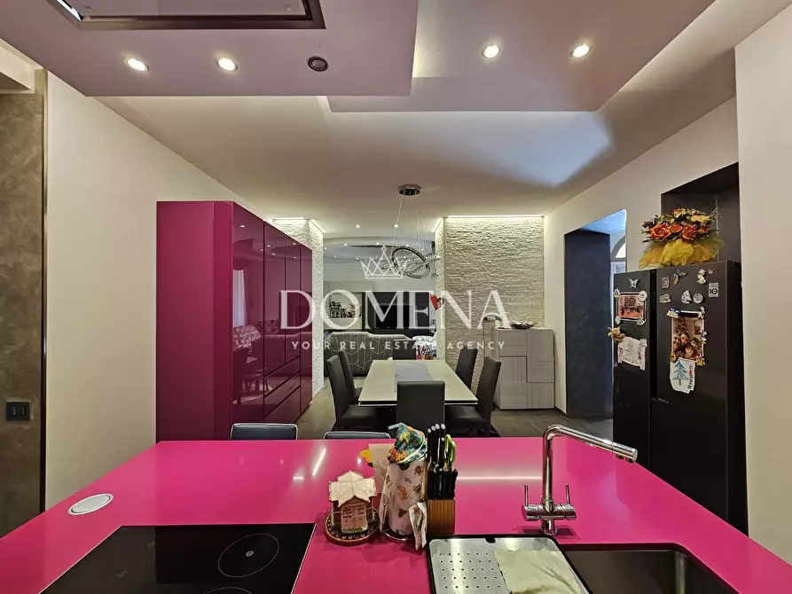 Immagine 14 di Appartamento in vendita  a Siena