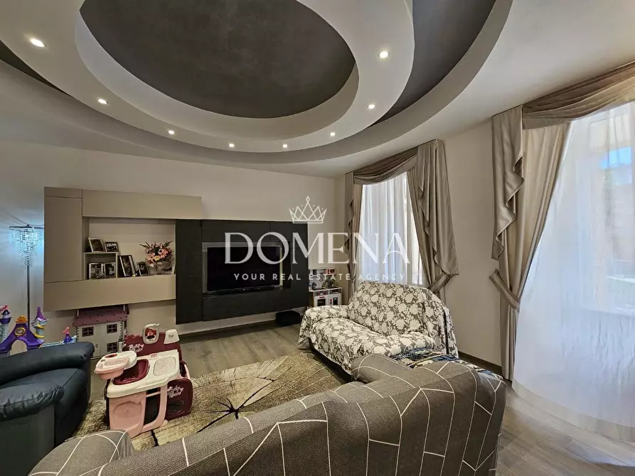 Immagine 7 di Appartamento in vendita  a Siena