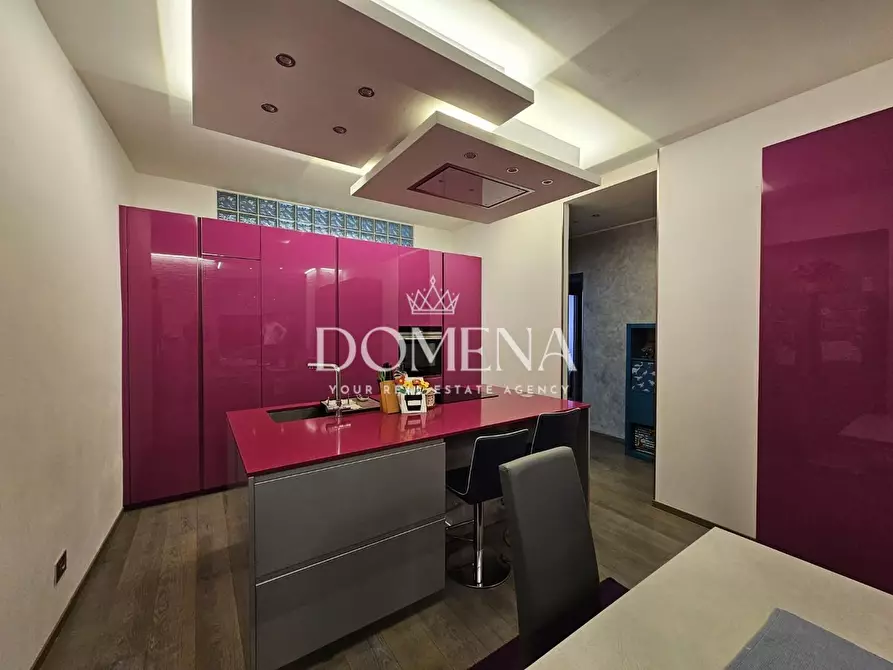 Immagine 12 di Appartamento in vendita  a Siena