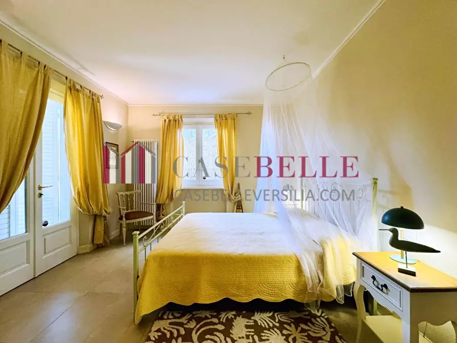 Immagine 17 di Villa in affitto  a Pietrasanta