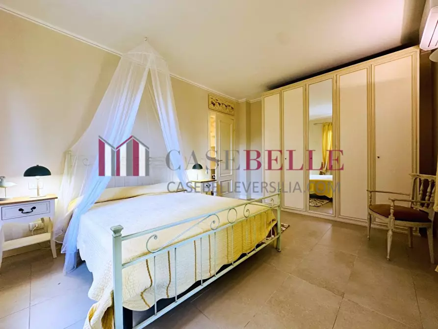 Immagine 19 di Villa in affitto  a Pietrasanta