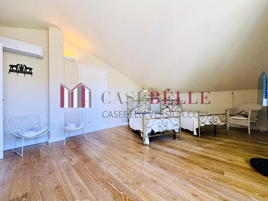 Immagine 46 di Villa in affitto  a Pietrasanta