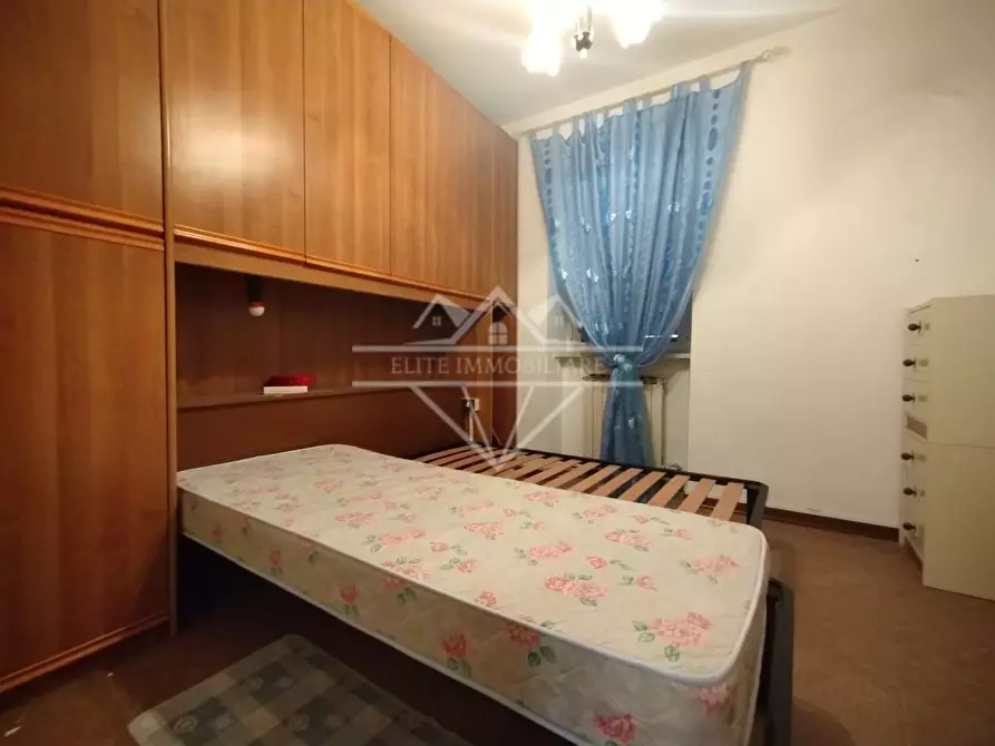 Immagine 7 di Appartamento in vendita  a Carrara