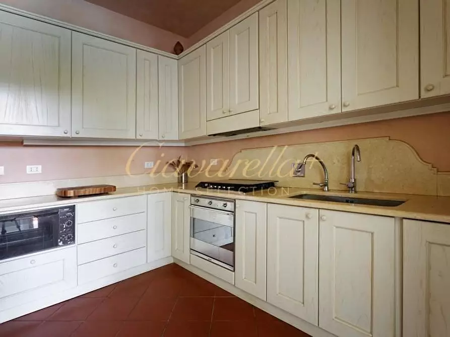 Immagine 12 di Villa in affitto  a Forte Dei Marmi