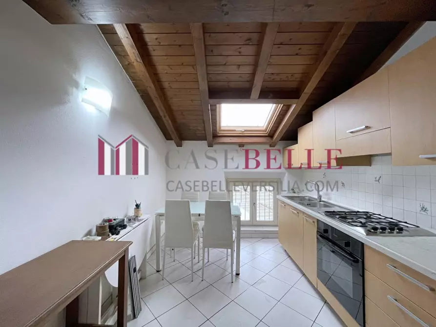 Immagine 5 di Mansarda in vendita  a Camaiore