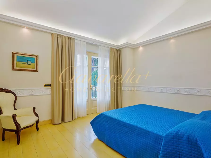Immagine 23 di Villa in vendita  a Forte Dei Marmi
