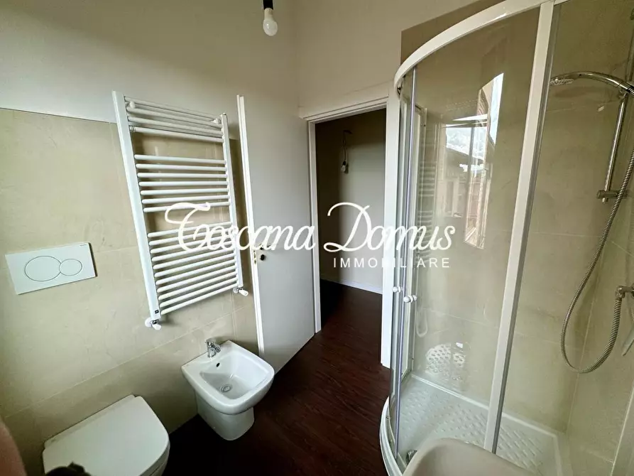 Immagine 22 di Appartamento in vendita  a Siena