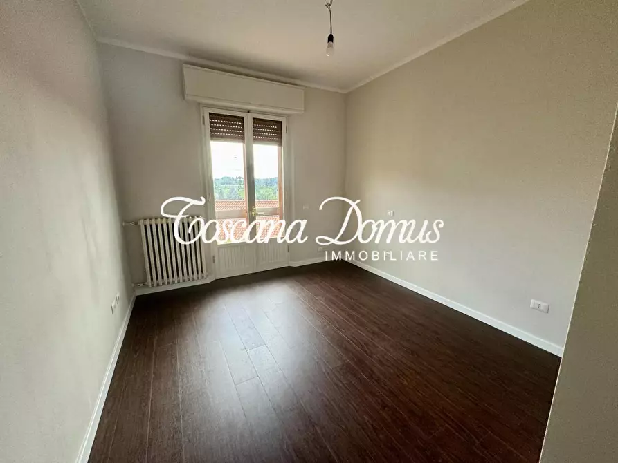 Immagine 24 di Appartamento in vendita  a Siena