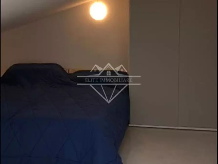 Immagine 9 di Appartamento in vendita  a Massa