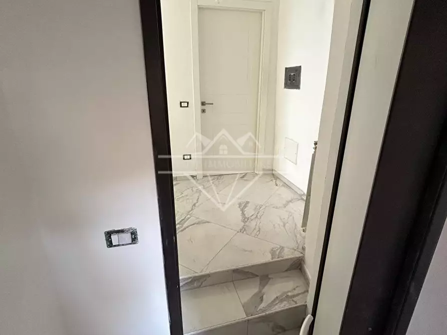 Immagine 6 di Appartamento in vendita  a Massa