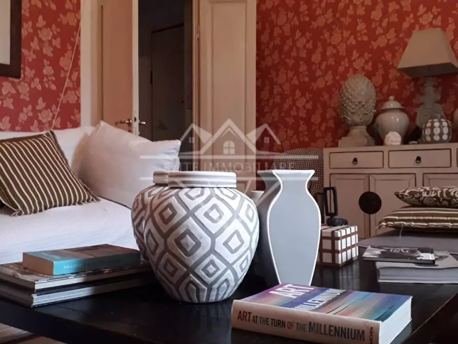 Immagine 4 di Appartamento in vendita  a Carrara