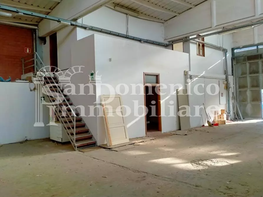 Immagine 3 di Attività artigianale in vendita  a Empoli