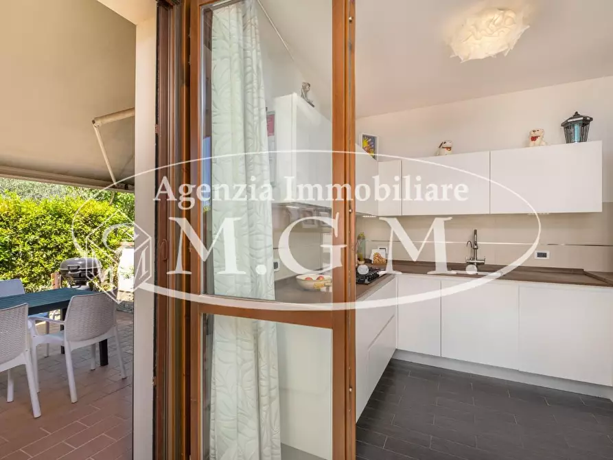 Immagine 27 di Villetta a schiera in vendita  a Calcinaia