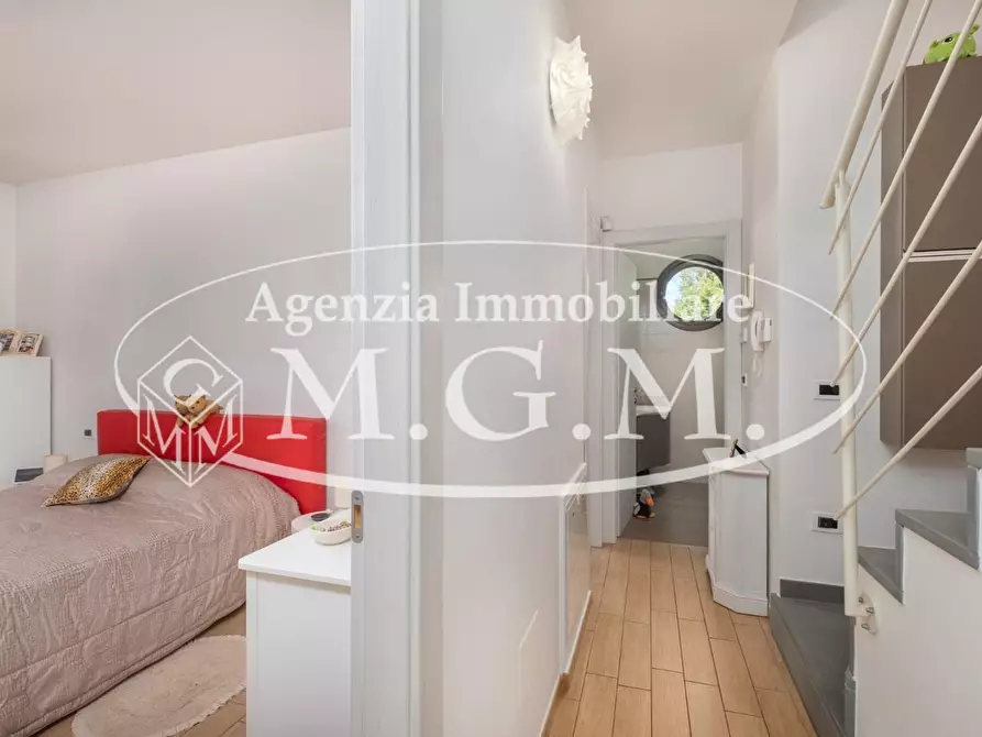 Immagine 31 di Villetta a schiera in vendita  a Calcinaia