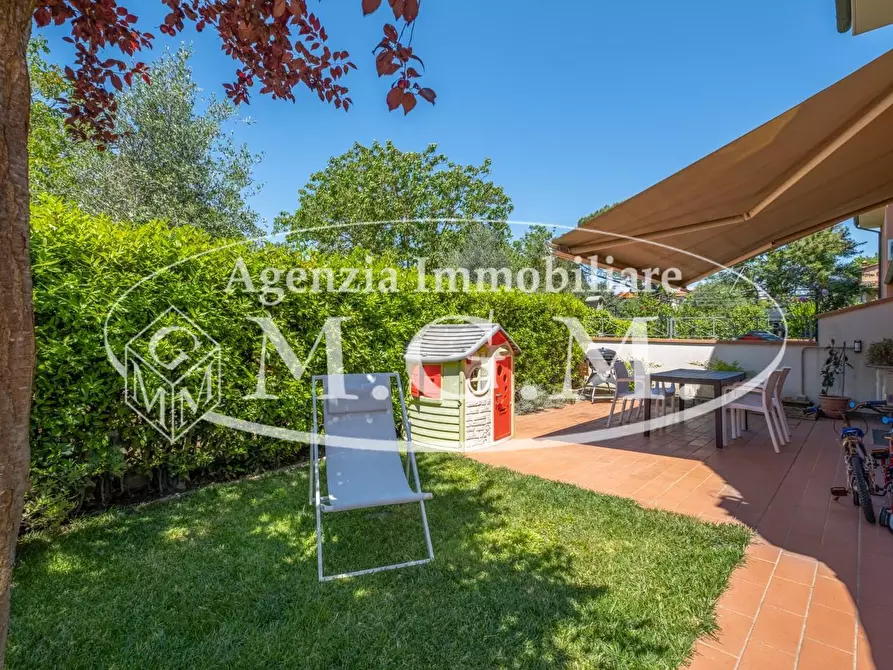 Immagine 14 di Villetta a schiera in vendita  a Calcinaia