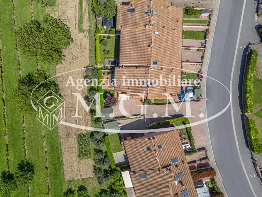 Immagine 5 di Villetta a schiera in vendita  a Calcinaia