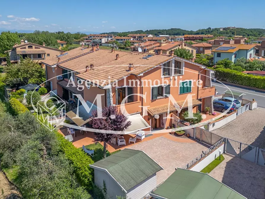 casa indipendente in vendita a Calcinaia