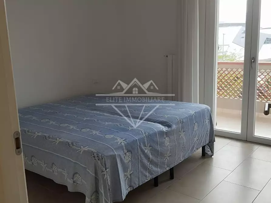 Immagine 10 di Mansarda in vendita  a Carrara