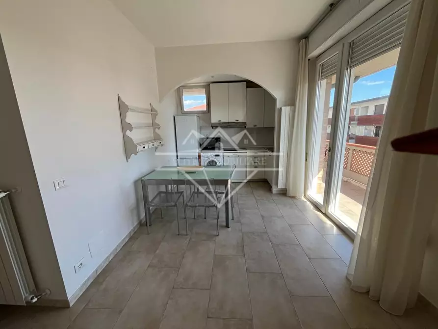 Immagine 4 di Mansarda in vendita  a Carrara