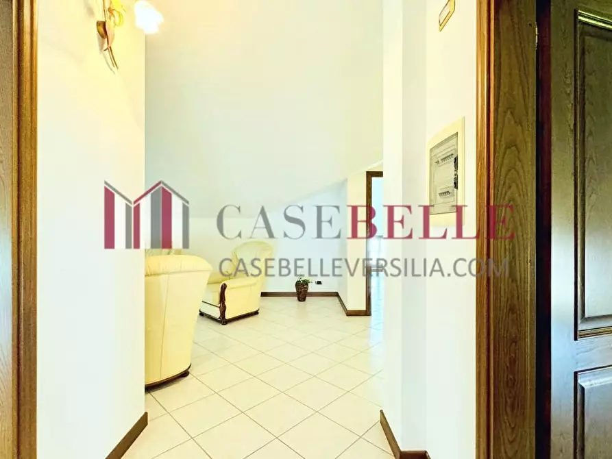 Immagine 42 di Villa in vendita  a Pietrasanta