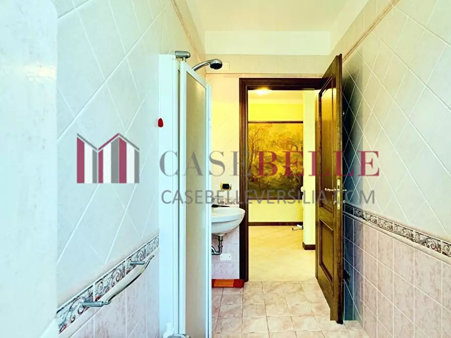 Immagine 15 di Villa in vendita  a Pietrasanta