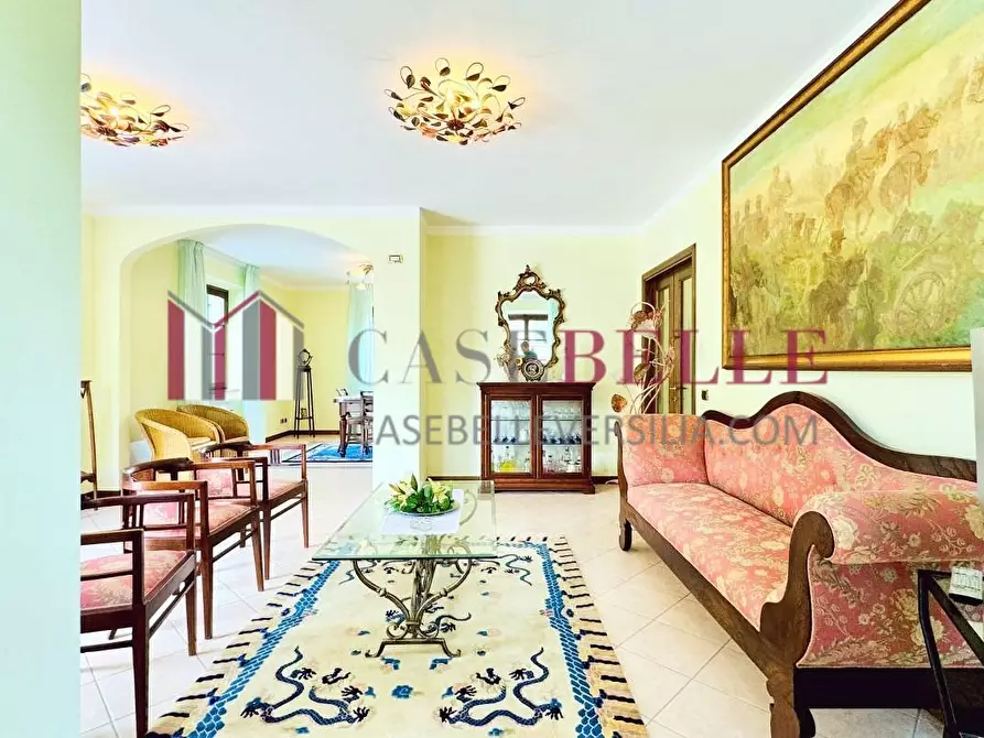 Immagine 4 di Villa in vendita  a Pietrasanta