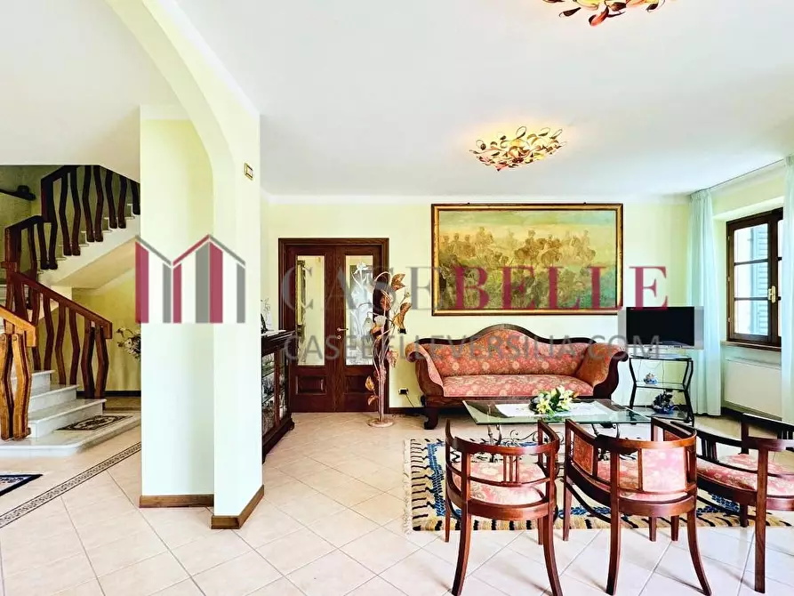 Immagine 3 di Villa in vendita  a Pietrasanta