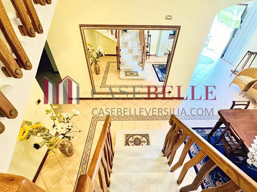 Immagine 44 di Villa in vendita  a Pietrasanta