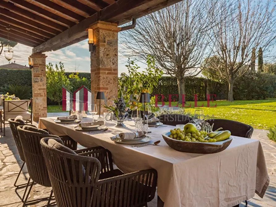 Immagine 4 di Casa colonica in affitto  a Pietrasanta