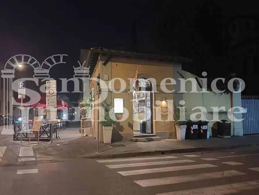 Immagine 1 di Attività commerciale in vendita  a Pisa