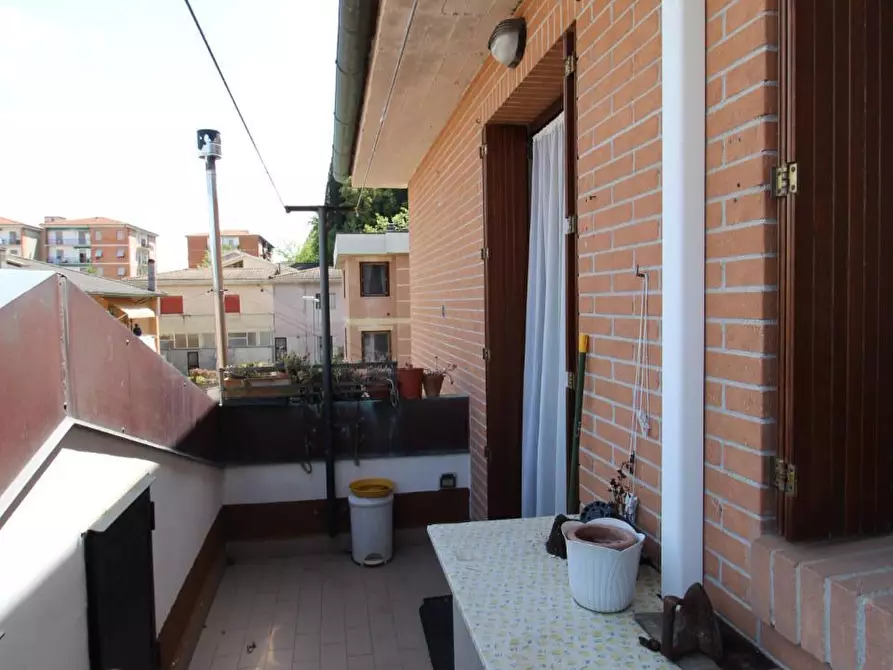 Immagine 14 di Appartamento in vendita  a Colle Di Val D'elsa