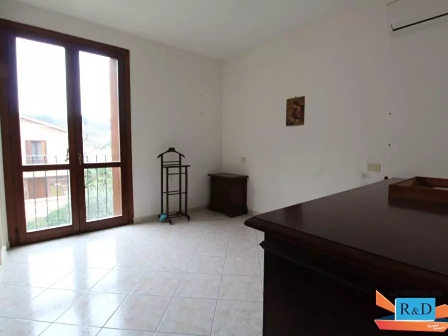 Immagine 8 di Appartamento in vendita  a Colle Di Val D'elsa