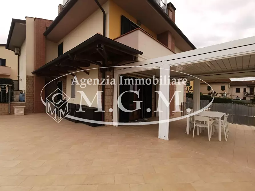 Immagine 5 di Casa bifamiliare in vendita  a Montopoli In Val D'arno