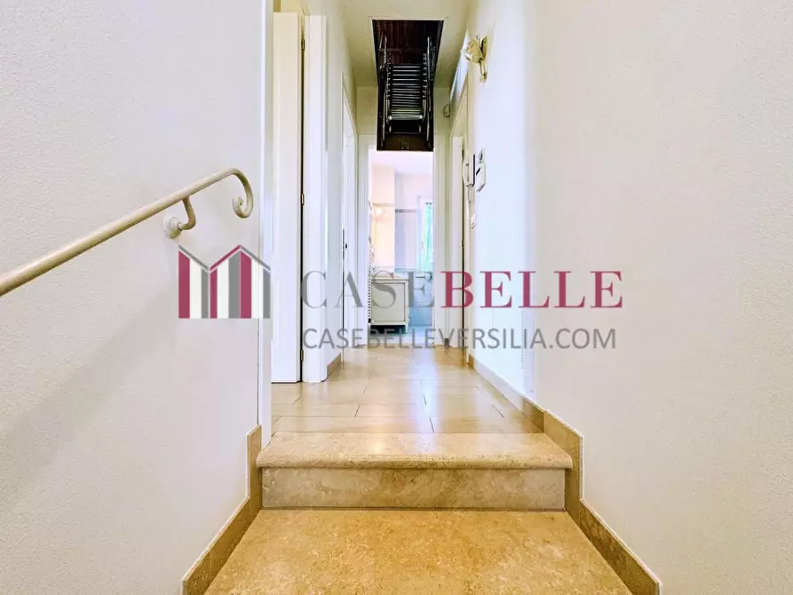 Immagine 22 di Casa indipendente in vendita  a Pietrasanta