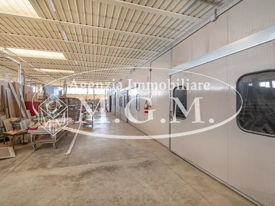 Immagine 25 di Capannone industriale in vendita  a Calcinaia