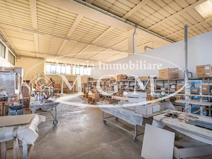 Immagine 24 di Capannone industriale in vendita  a Calcinaia