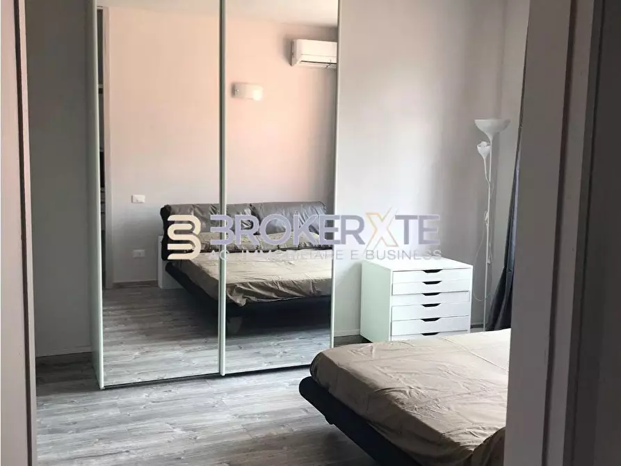 Immagine 3 di Appartamento in vendita  a Carrara