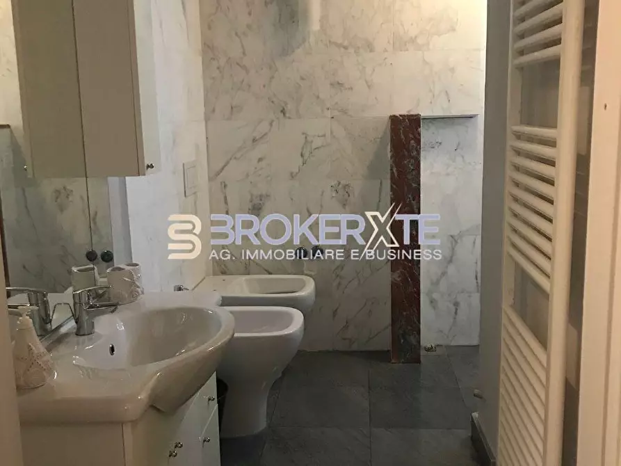 Immagine 6 di Appartamento in vendita  a Carrara