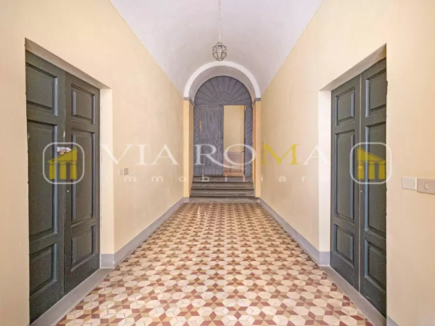 Immagine 3 di Appartamento in vendita  a Lucca