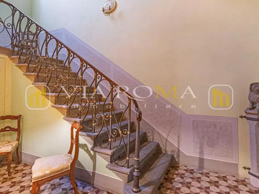 Immagine 4 di Appartamento in vendita  a Lucca