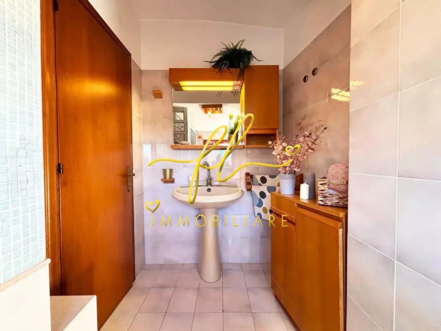 Immagine 30 di Appartamento in vendita  a Pomarance