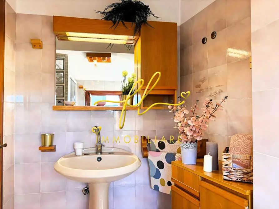 Immagine 28 di Appartamento in vendita  a Pomarance