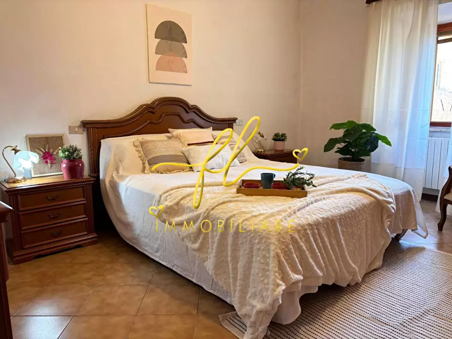 Immagine 22 di Appartamento in vendita  a Pomarance