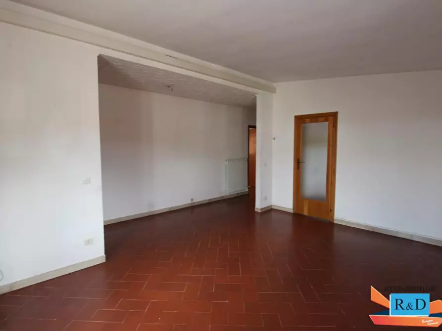 Immagine 2 di Appartamento in vendita  a Poggibonsi