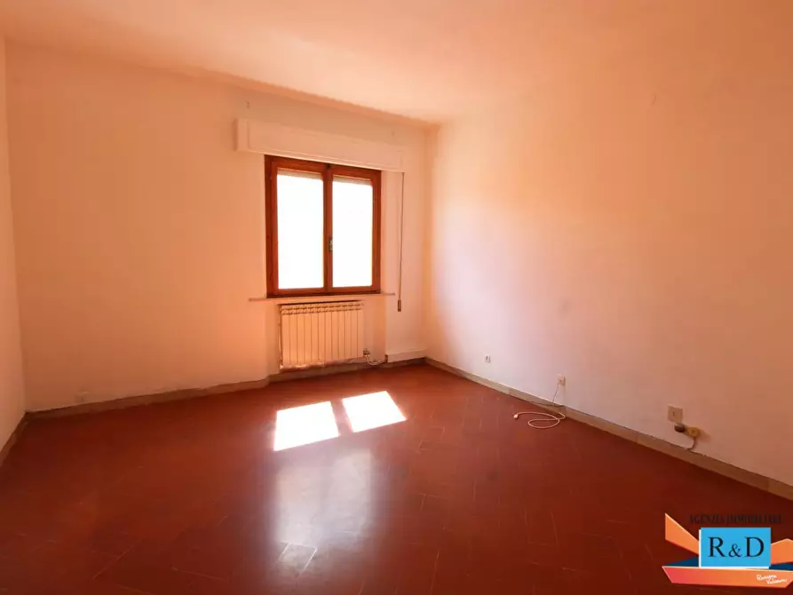 Immagine 10 di Appartamento in vendita  a Poggibonsi