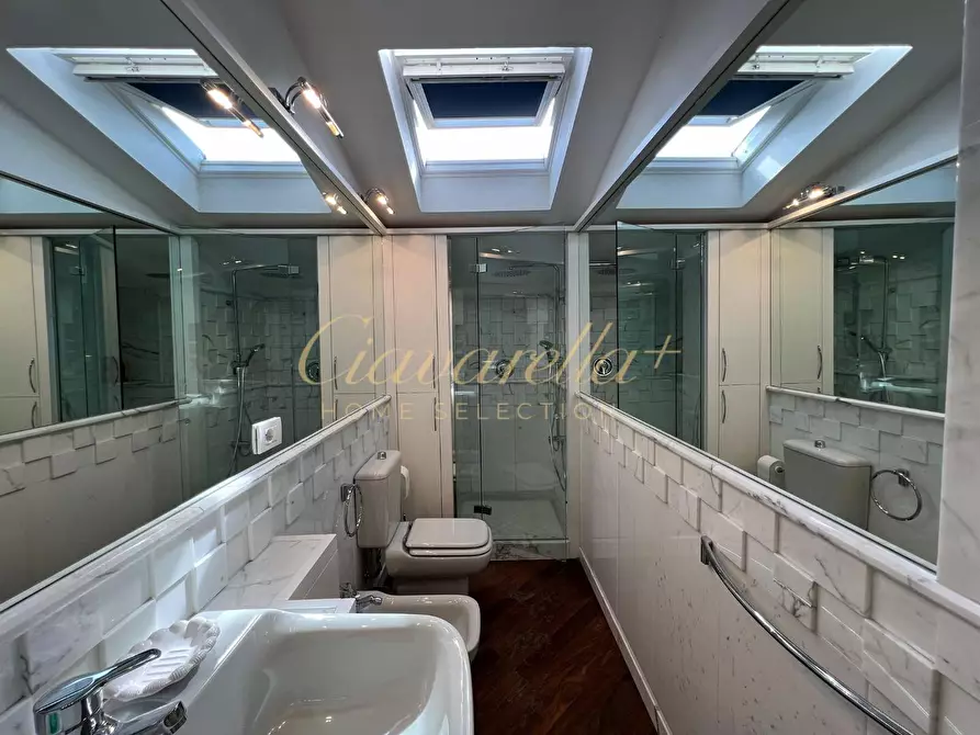 Immagine 13 di Villa in affitto  a Forte Dei Marmi